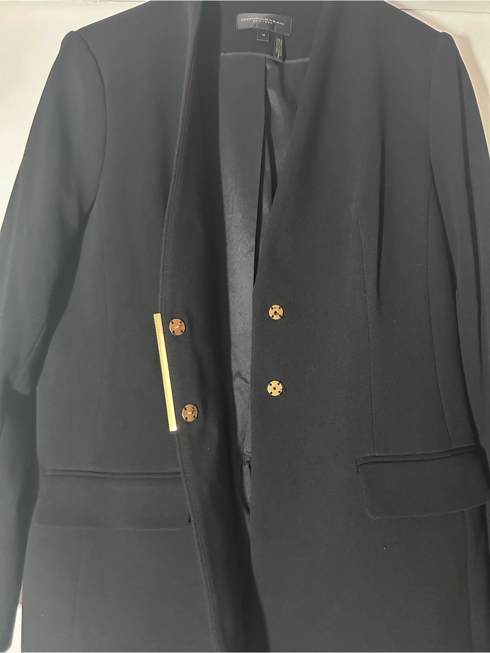 NWT!!! Donna Karan Black Longline Tailored Blazer with Gold Accent Size 12 - Picture 6 of 11